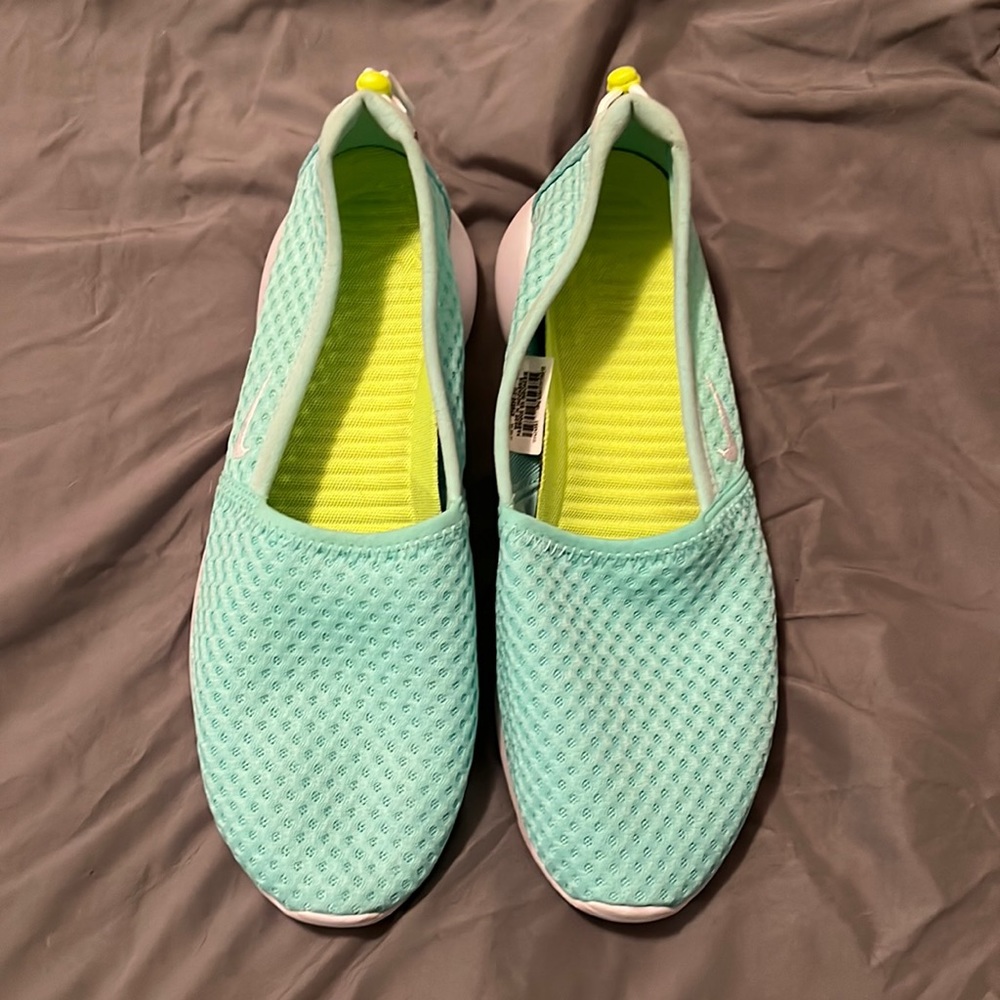 Nike Mesh Shoes